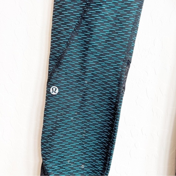 Lululemon Women’s Inspire Leggings Mesh 7/8 Length Jacquard Black Indian Ocean 4 - Picture 7 of 8